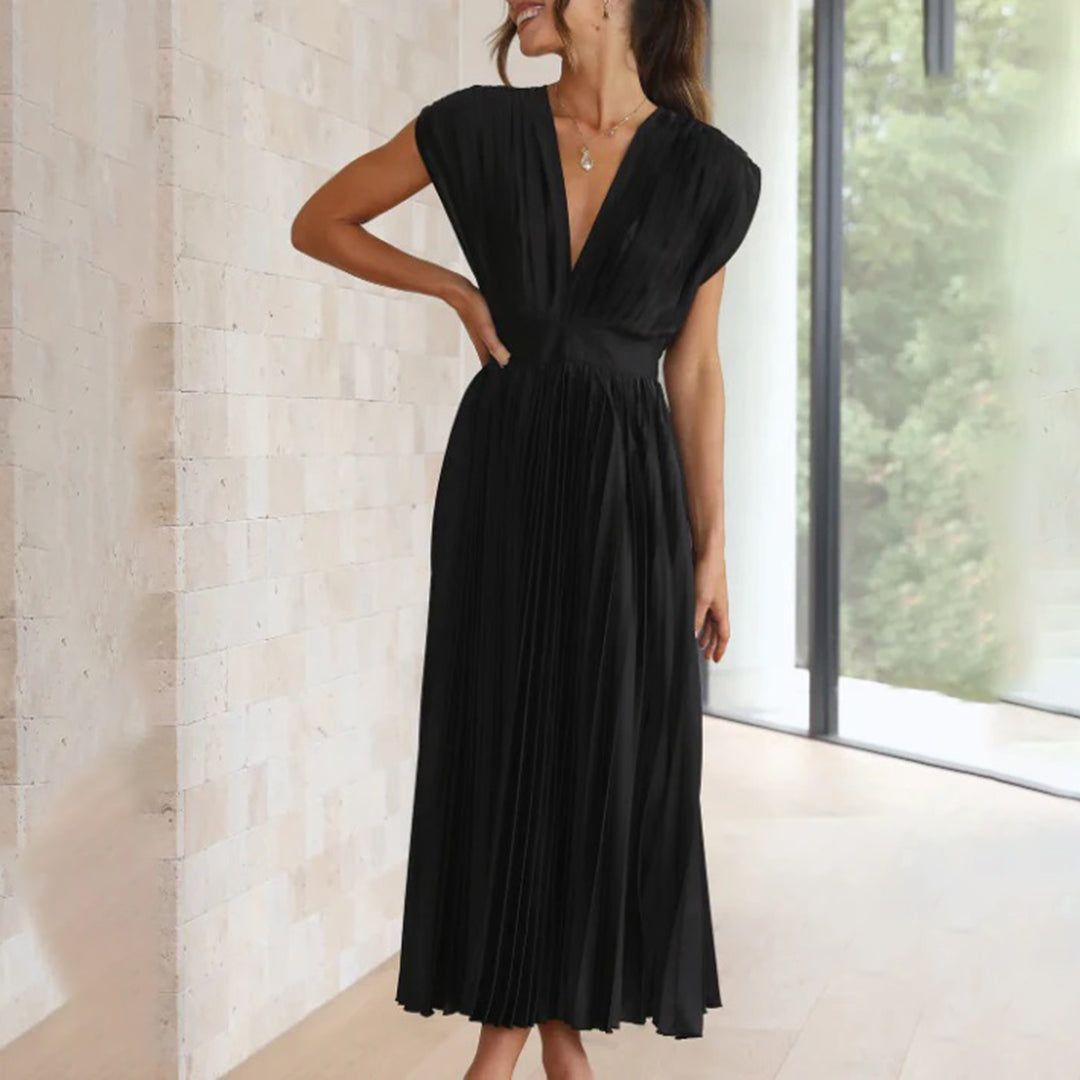 Marlowe & June™ | Timeless Pleated Midi Dress