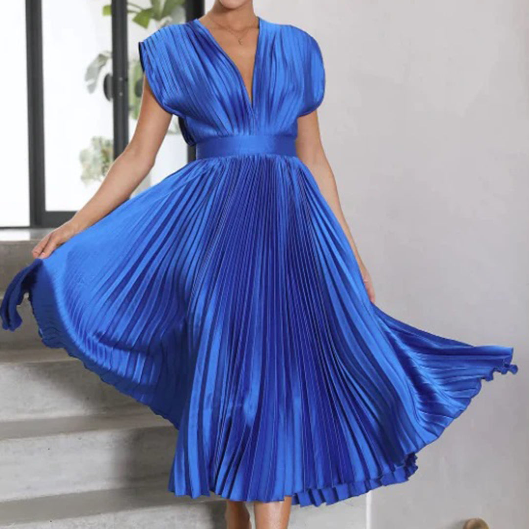 Marlowe & June™ | Timeless Pleated Midi Dress
