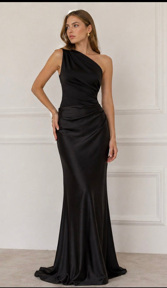 Marlowe & June™ | Maxi Dress with a Guilt in Satin