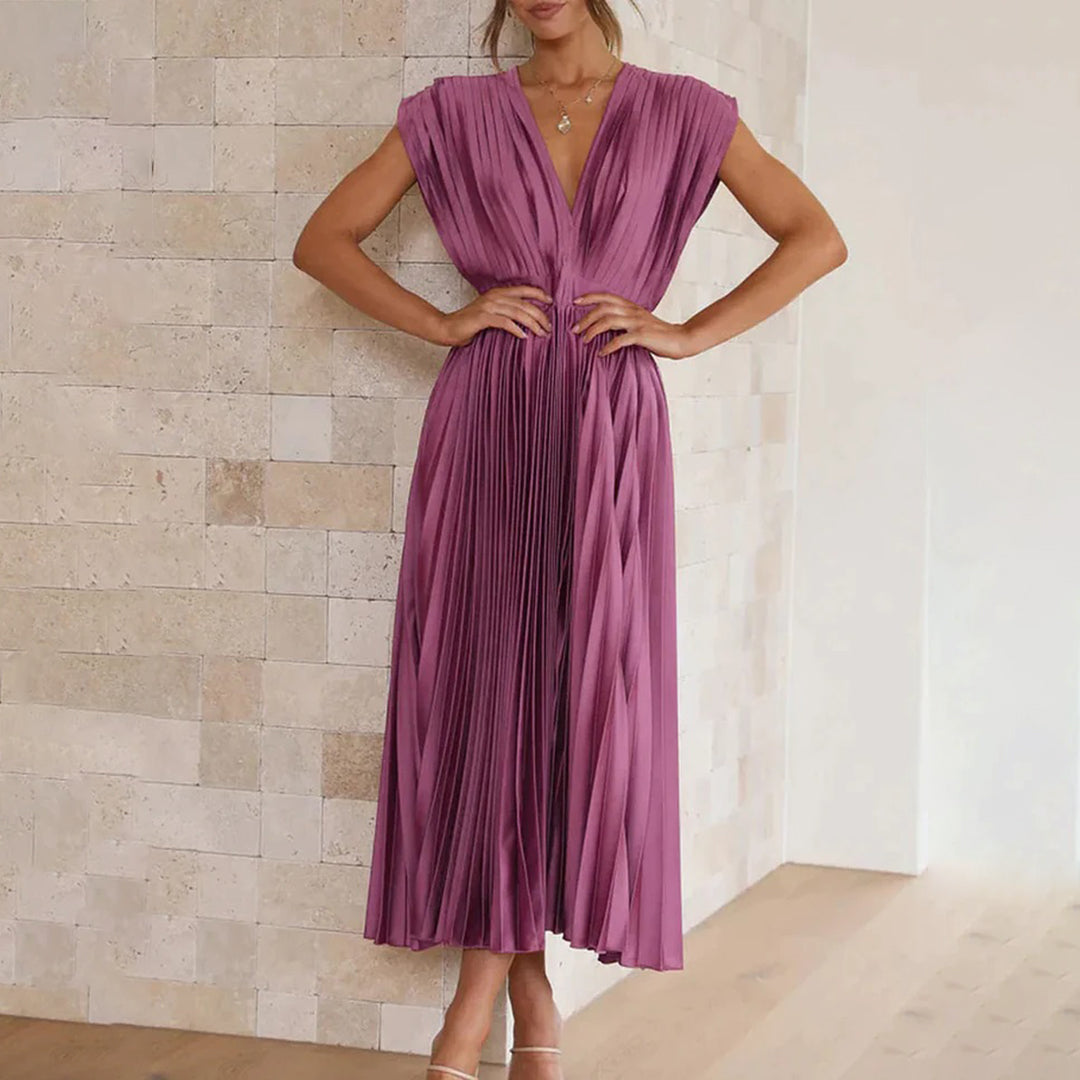 Marlowe & June™ | Timeless Pleated Midi Dress